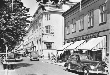 Opplandske kreditbank, Standgata Hamar. Foto: Mittet, 1945-1950